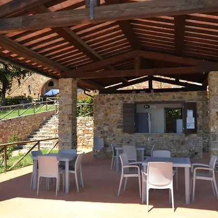 Apartment Superior Drei Mit Garten Und Pavillon *
