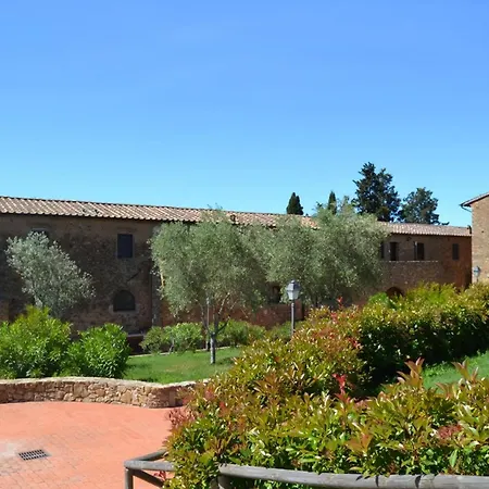 Apartment Superior Drei Mit Garten Und Pavillon *