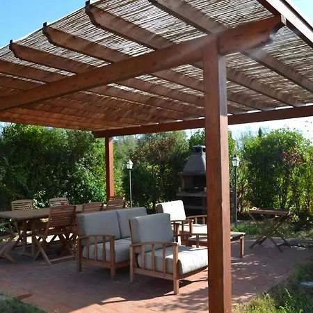 Superior Drei Mit Garten Und Pavillon